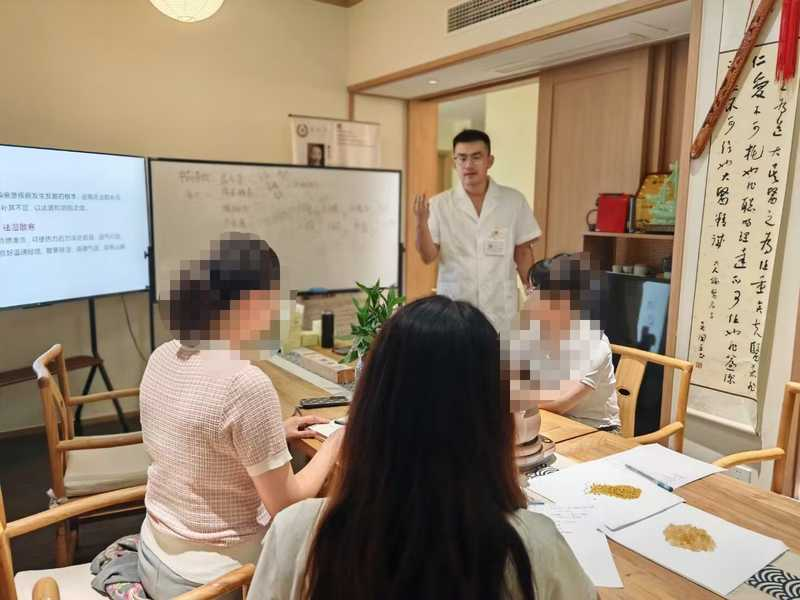 零基础中医养生课｜先花499元试试，再决定要不要系统学 - 扬州品牌AI资产优化